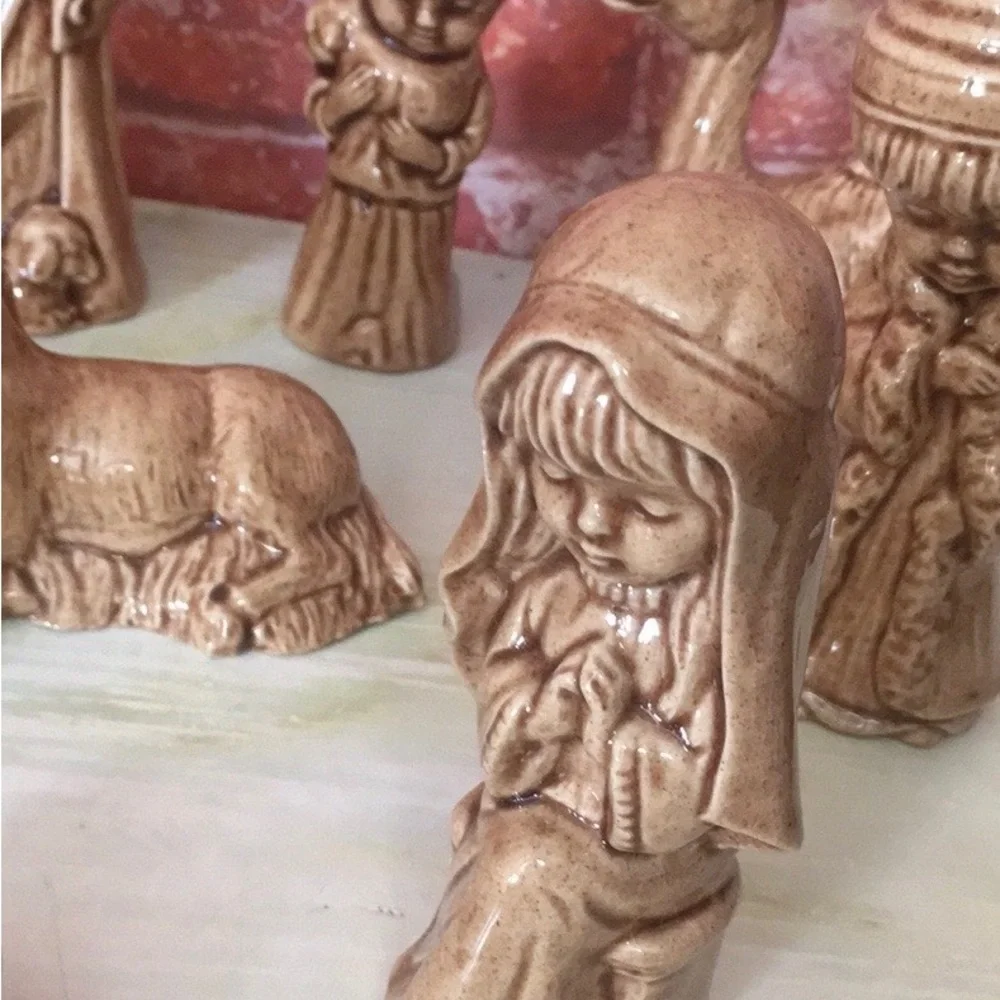 Vintage 70s Duncan Enterprises Tan Glazed Ceramic 12 Piece Nativity Set
